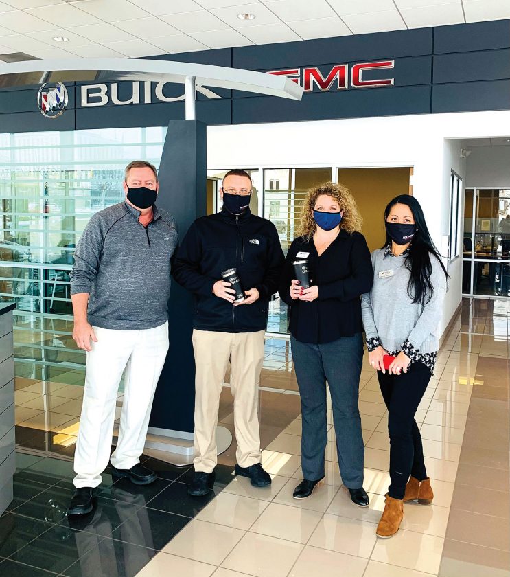 Matheny Motors honors two workers for sales efforts | News, Sports, Jobs - Vimarsana News