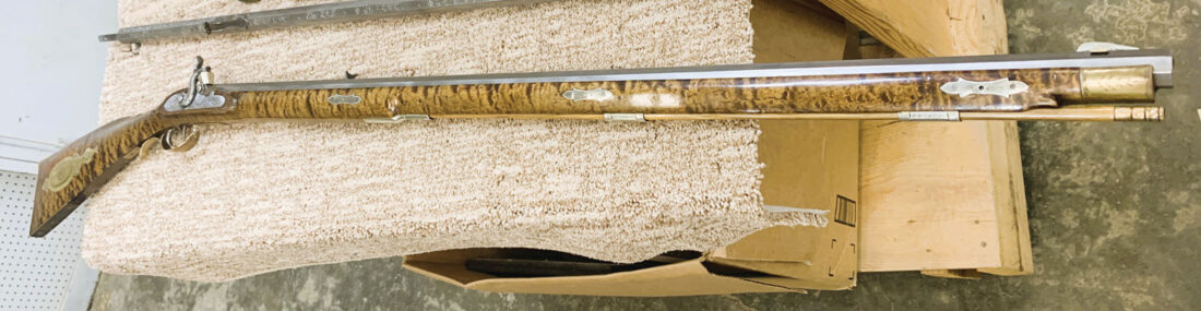 Presentation rifle to be sold at auction | News, Sports, Jobs - Vimarsana News