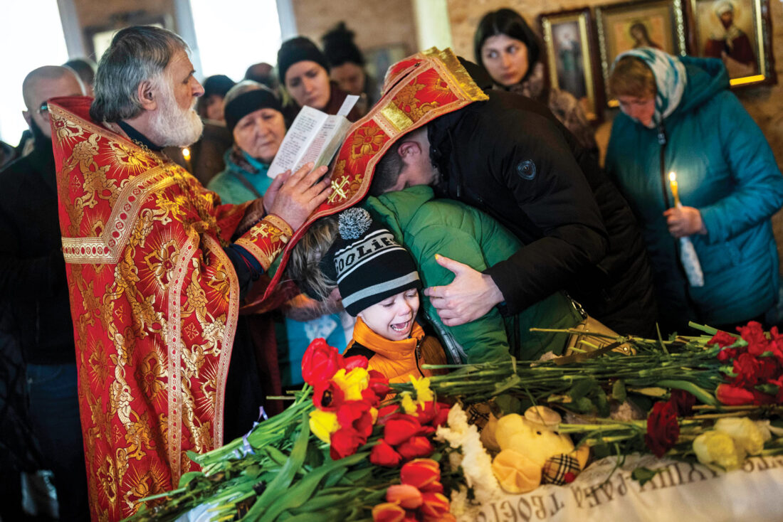 Relatives bury children killed in Russian missile attack | News, Sports, Jobs - Vimarsana News