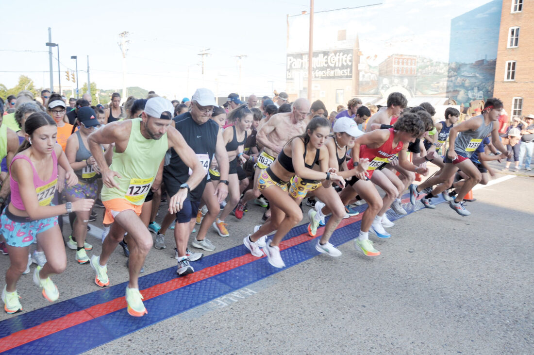 Relay the Message: News and Sentinel Two-Mile Race can be a team affair | News, Sports, Jobs - Vimarsana News