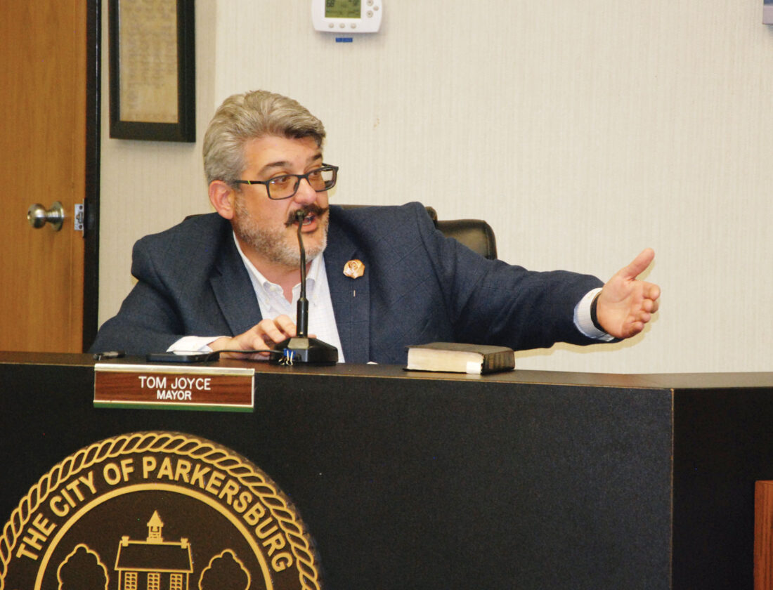 Parkersburg City Council approves trash fee increase | News, Sports, Jobs - Vimarsana News