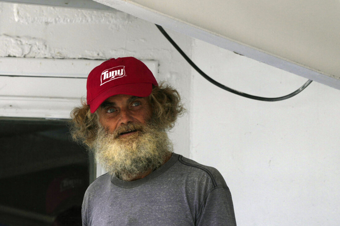 Australian castaway recounts comfort he felt adrift at sea, thanks to meditation, swimming and dog | News, Sports, Jobs - Vimarsana News