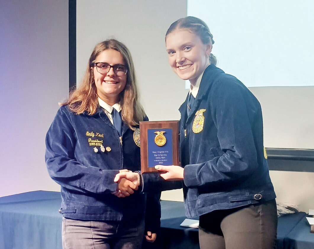 Blennerhassett FFA members receive awards | News, Sports, Jobs - Vimarsana News