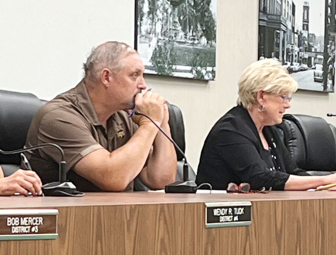Parkersburg City Council votes to approve legal settlement | News, Sports, Jobs - Vimarsana News