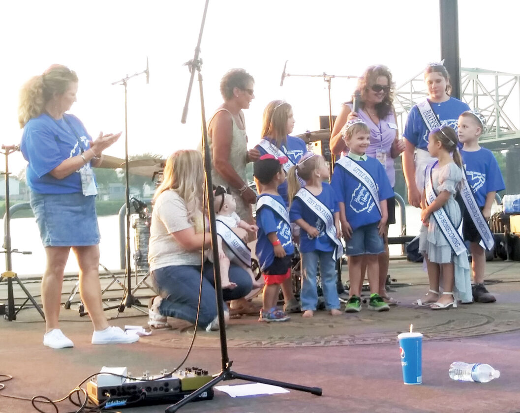 Ceremonies, music kick off Parkersburg Homecoming Festival | News, Sports, Jobs - Vimarsana News