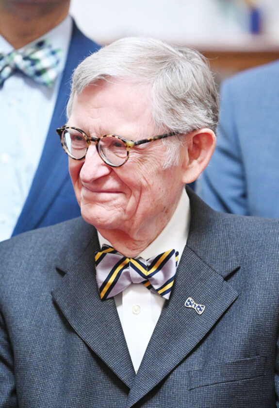 WVU's Gee facing second no confidence vote | News, Sports, Jobs - Vimarsana News