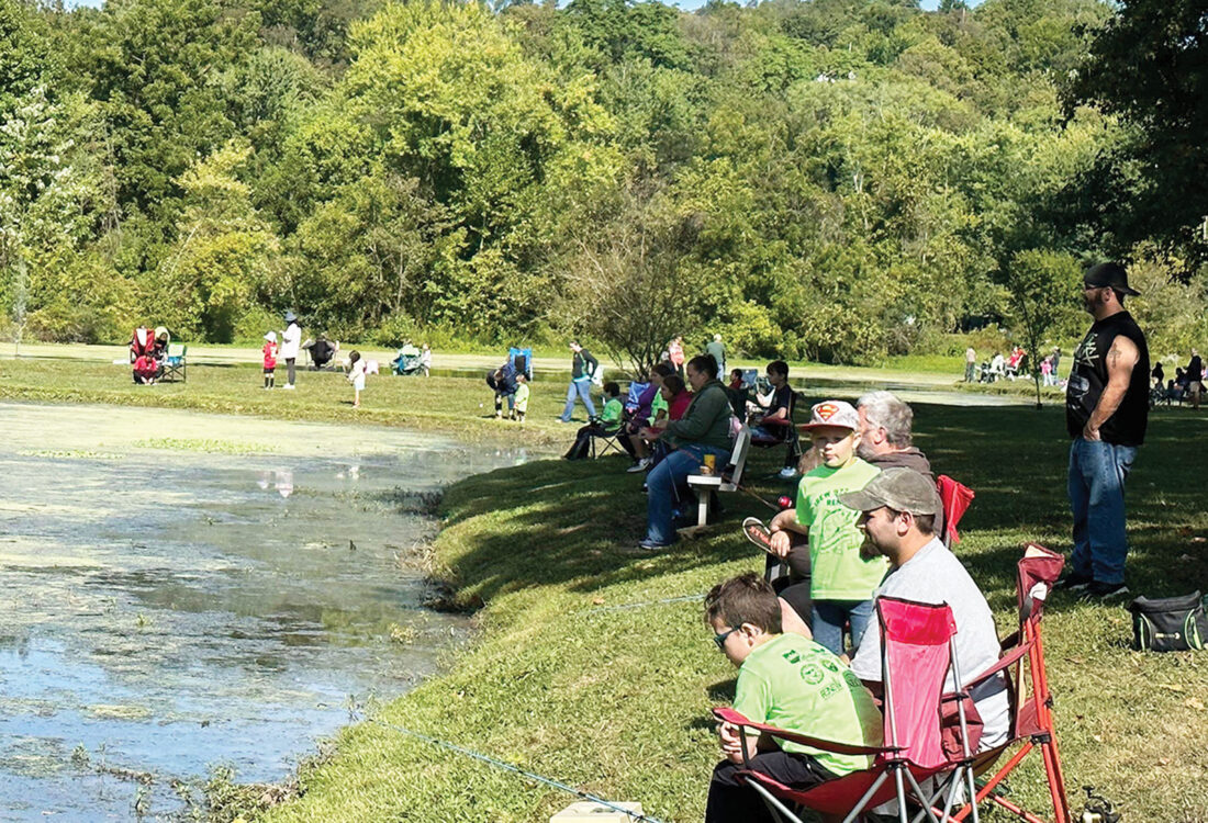 AFL-CIO members hook local youth on fishing | News, Sports, Jobs - Vimarsana News