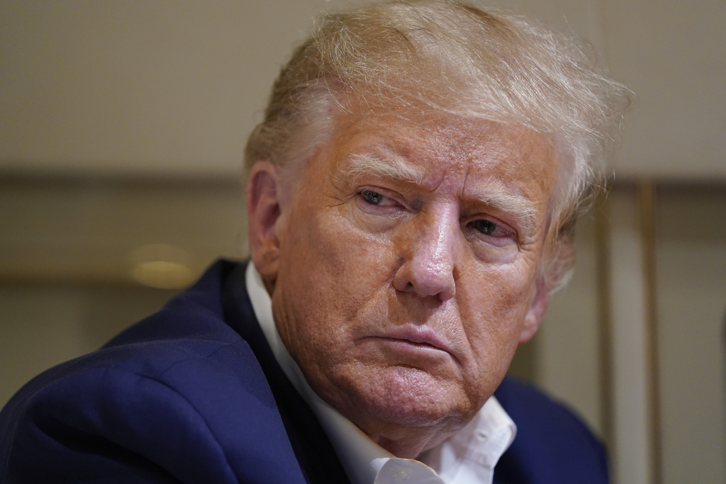 Supreme Court says no, for now, to quick ruling on whether Trump can be prosecuted | News, Sports, Jobs - Vimarsana News