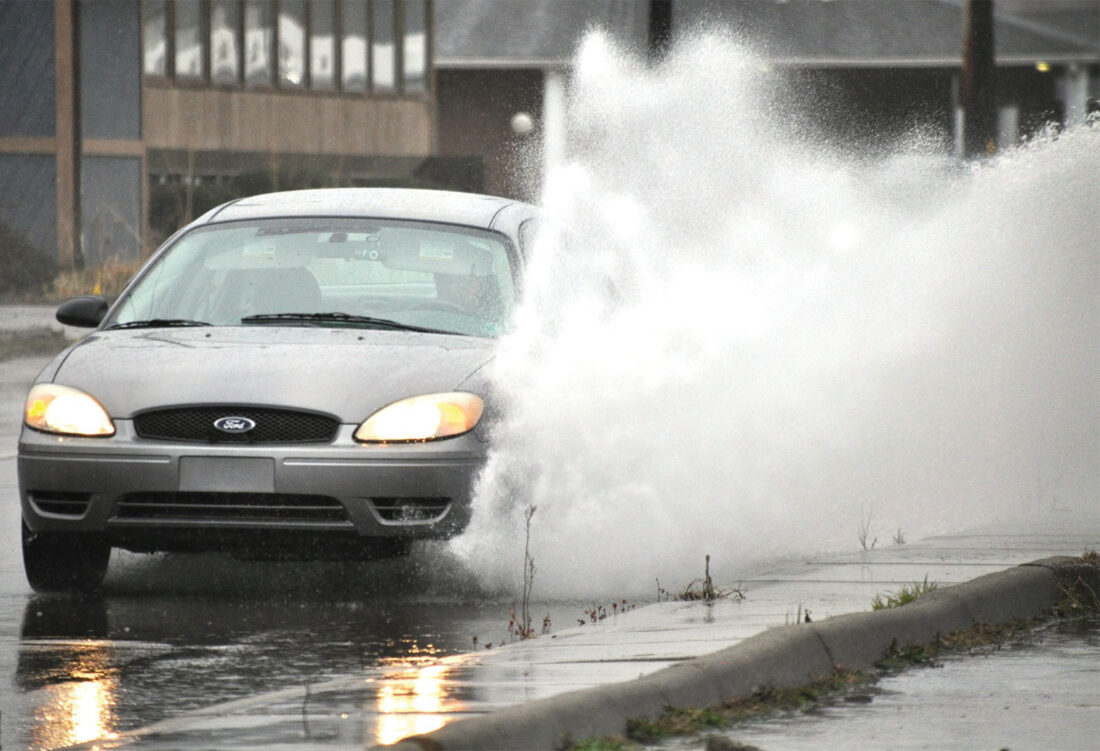 Heavy rains slam region: Snow showers expected today in Mid-Ohio Valley | News, Sports, Jobs - Vimarsana News