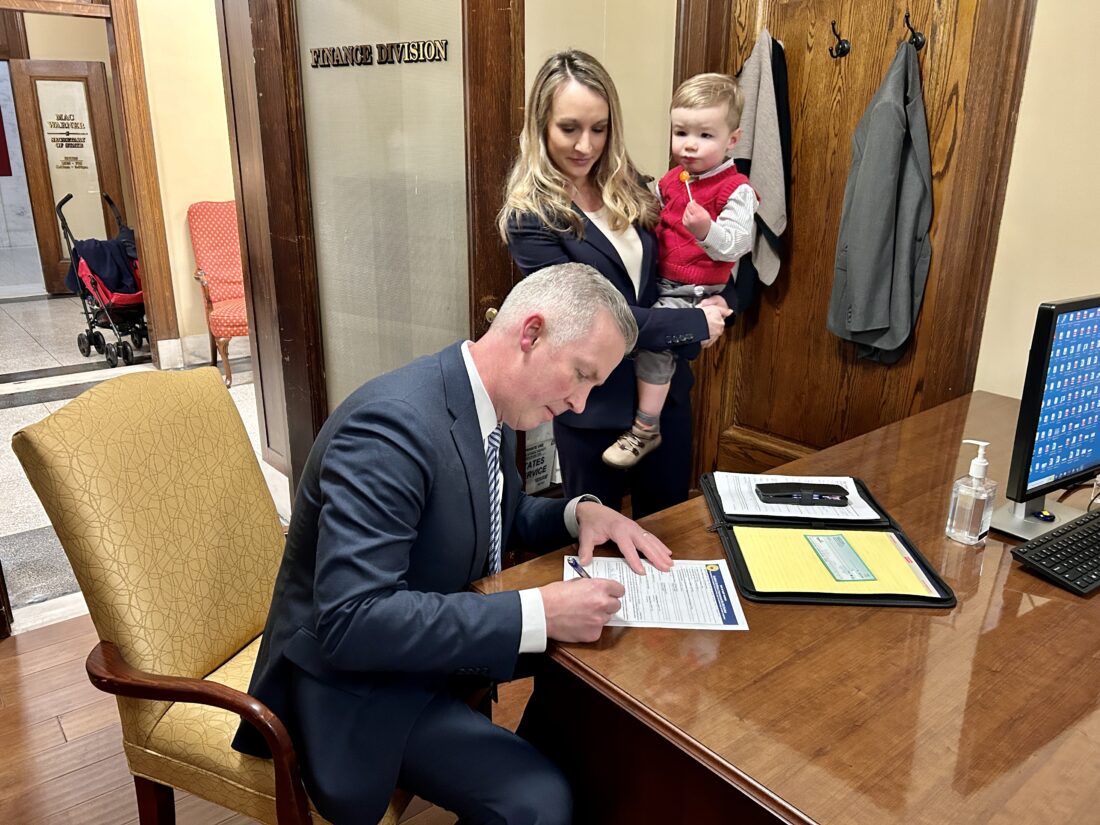 Wheeling mayor first Democrat to file for U.S. Senate | News, Sports, Jobs - Vimarsana News