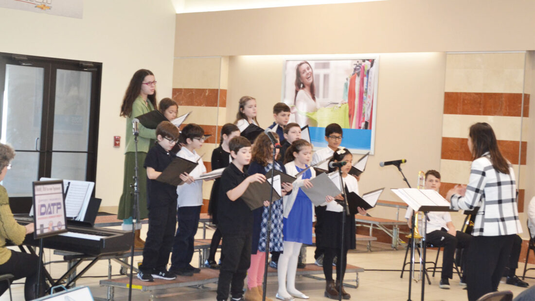 A Sound Approach: Wood County Christian students perform as part of Artsbridge concert series | News, Sports, Jobs - Vimarsana News