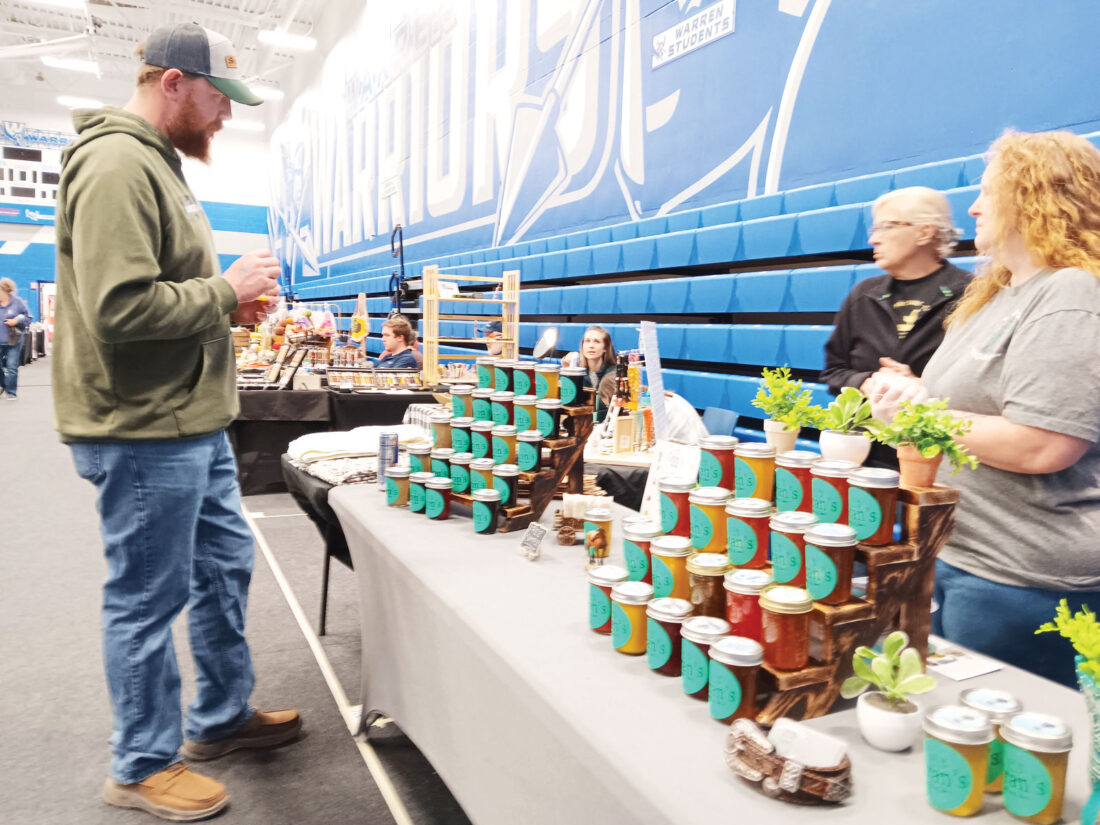 Warren Band Boosters conducts annual Spring Craft and Vendor Fair | News, Sports, Jobs - Vimarsana News