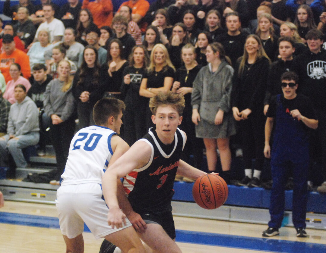 Tigers take control late, top Warriors 51-43