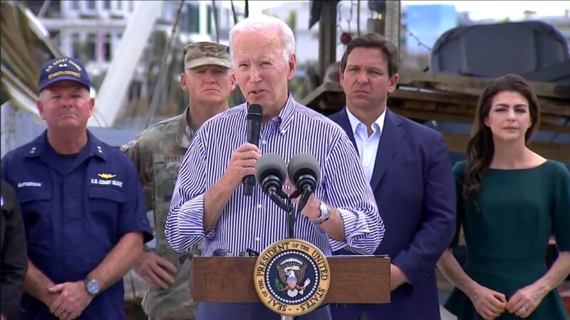 President Biden, Gov. DeSantis meet on Fort Myers Beach | News, Sports, Jobs - Vimarsana News
