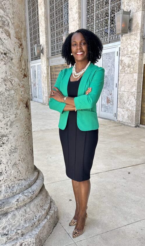 Autumn J. Watkins Holloway named executive director of the Lee County Black History Society | News, Sports, Jobs - Vimarsana News