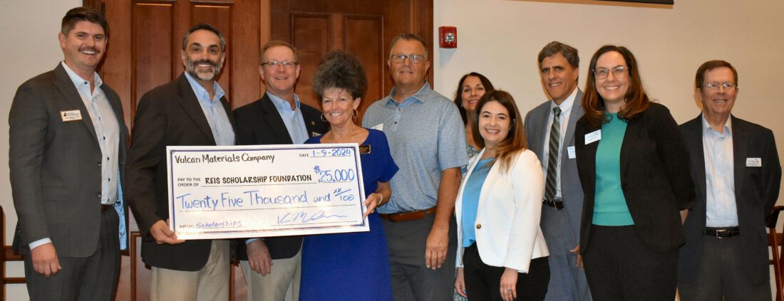 Real Estate Investment Society scholarship program receives major support from Vulcan Materials | News, Sports, Jobs - Vimarsana News