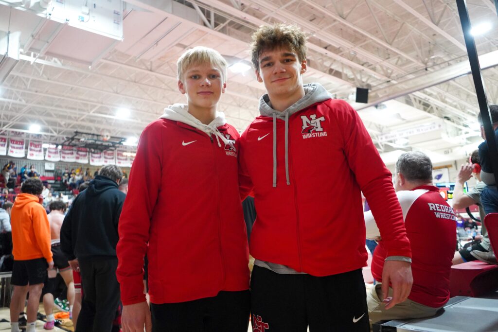 'Gem of a finish' for two Redhawk wrestlers in Jewell | News, Sports, Jobs - Vimarsana News
