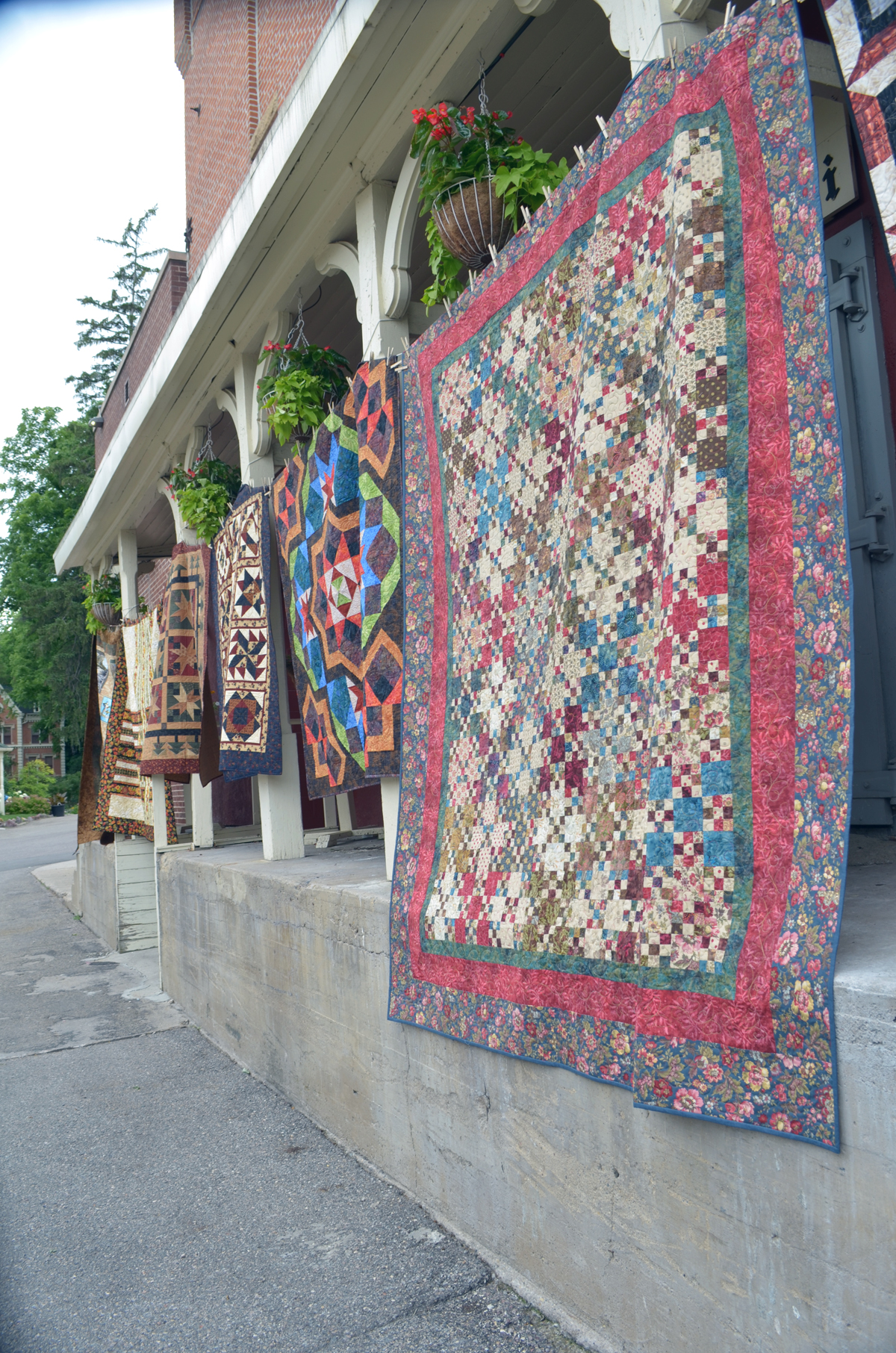 Colorful quilts display fine art in New Ulm ‘Quiltistry’ event Saturday