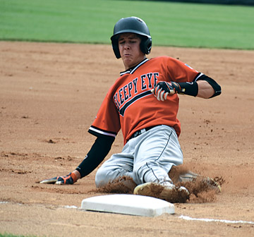 A LOOK BACK: Sleepy Eye's 2018 state tournament run | News, Sports, Jobs - Vimarsana News