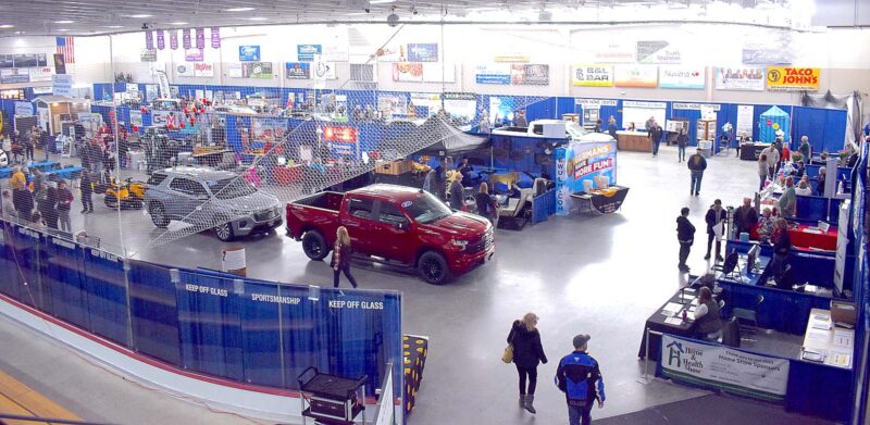 Home show crowds warm up with the weather | News, Sports, Jobs - Vimarsana News