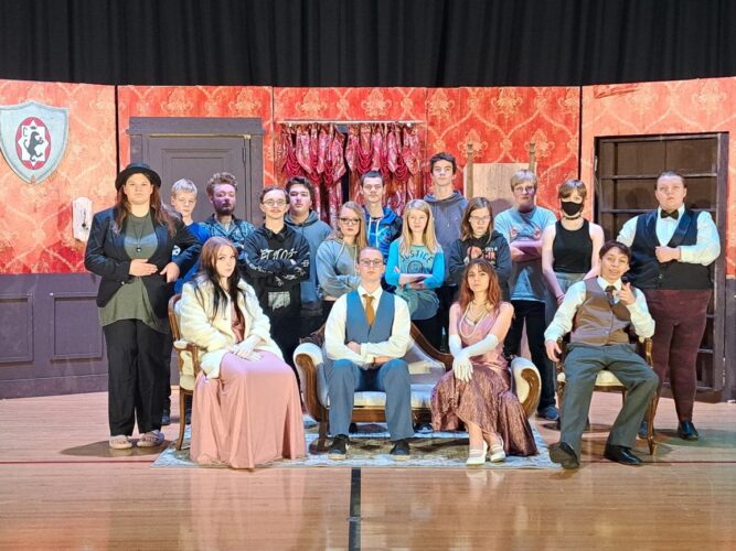 GFW presents 'The Play That Goes Wrong' exciting challenge for GFW director | News, Sports, Jobs - Vimarsana News