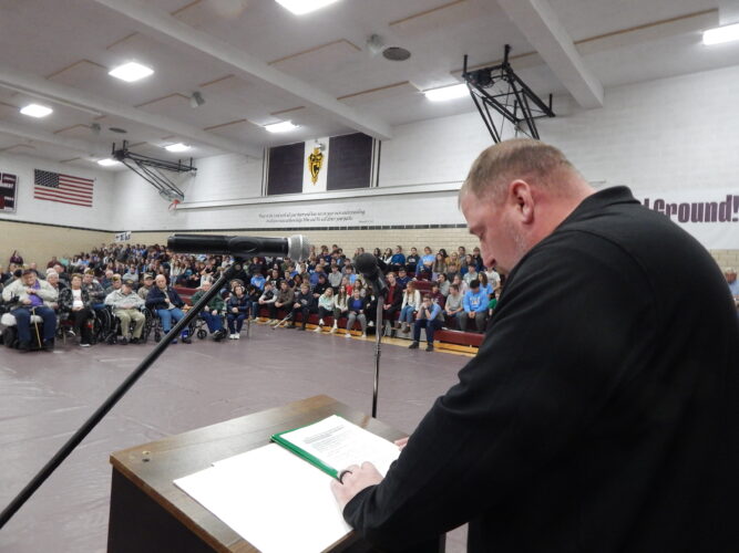 Retired Marine describes soldier sacrifices at Cathedral Veterans Day program | News, Sports, Jobs - Vimarsana News