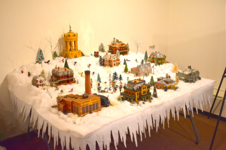 Big debut for little winter village | News, Sports, Jobs - Vimarsana News