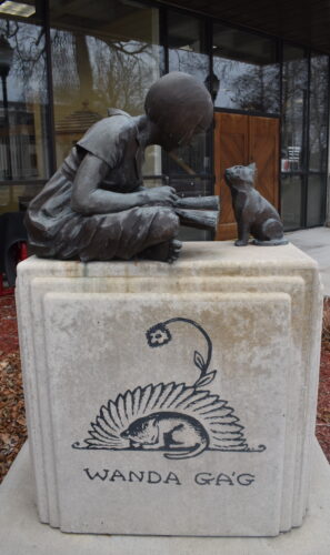 Public domain sets 'Millions of Cats' free | News, Sports, Jobs - Vimarsana News