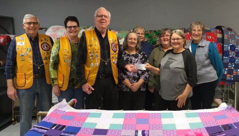 Lions Club Donates to Quilters | News, Sports, Jobs - Vimarsana News