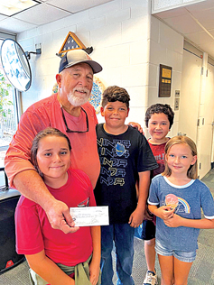 Bobby Holloway Jr. Memorial Foundation supports PIE reading program | News, Sports, Jobs - Vimarsana News