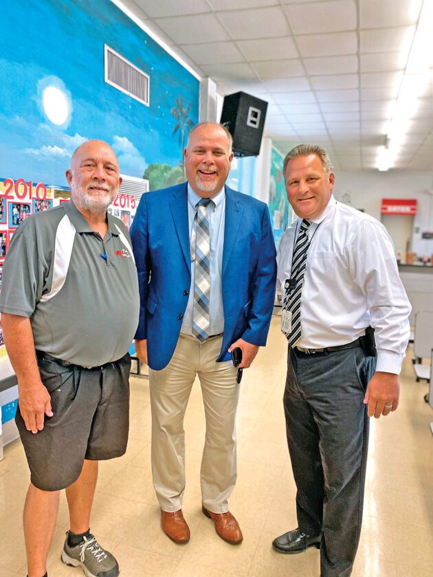 PIE welcomes Bernier, islanders for community day | News, Sports, Jobs - Vimarsana News