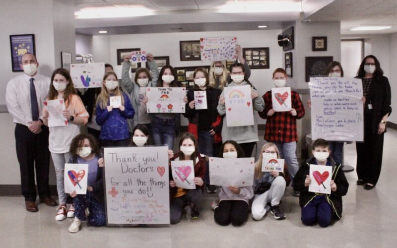 Chautauqua Lake Students Deliver Doctor's Day Cards | News, Sports, Jobs - Vimarsana News