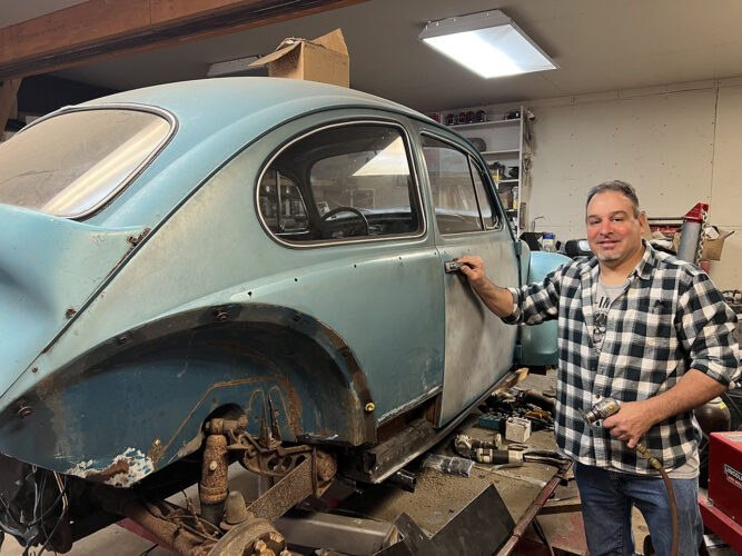 Beloved 'Bug' Finds Way Home With Help Of City Resident | News, Sports, Jobs - Vimarsana News