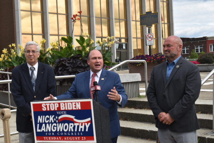 Perceived Wrongs Stir 'Disappointed' TEA Party | News, Sports, Jobs - Vimarsana News