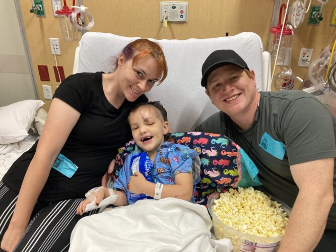 Community Rallies To Help Warren Family After Scary Crash | News, Sports, Jobs - Vimarsana News