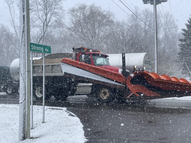 Wintry Weather Makes Return To County | News, Sports, Jobs - Vimarsana News