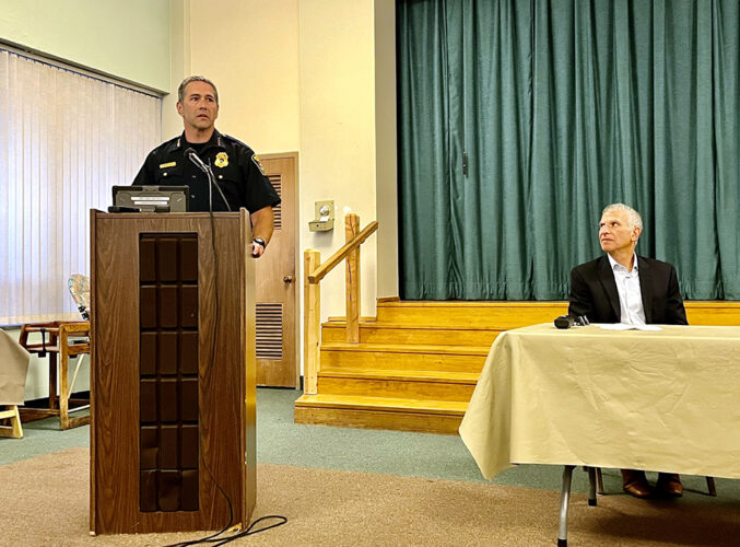 Carrubba Applauds Police Chief, Officers | News, Sports, Jobs - Vimarsana News