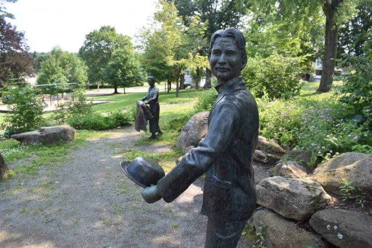 Committee Eyes Replacement Of Stolen Slave Statue | News, Sports, Jobs - Vimarsana News