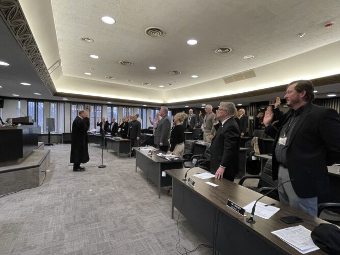 New Legislators Welcomed As Chagnon Retains Chair | News, Sports, Jobs - Vimarsana News