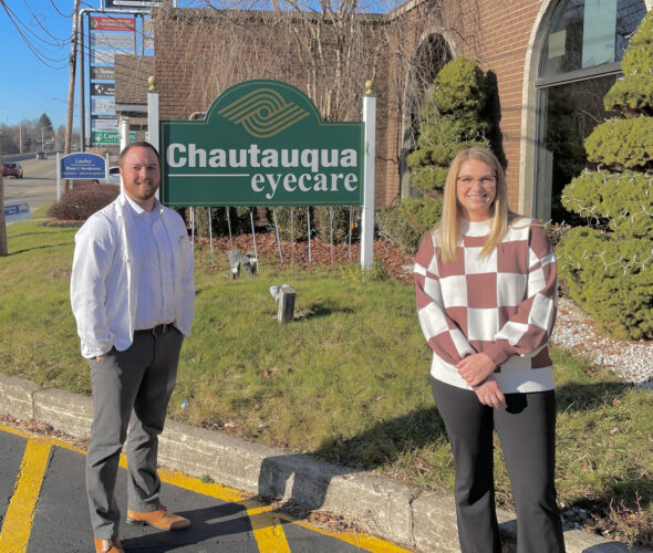 Senn, Peterson Join Professional Staff At Chautauqua Eye Care | News, Sports, Jobs - Vimarsana News