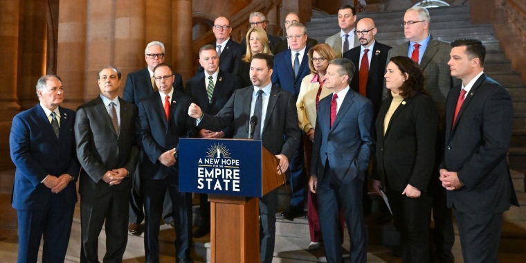State Keeps Pace With Locals On Spend Trends | News, Sports, Jobs - Vimarsana News