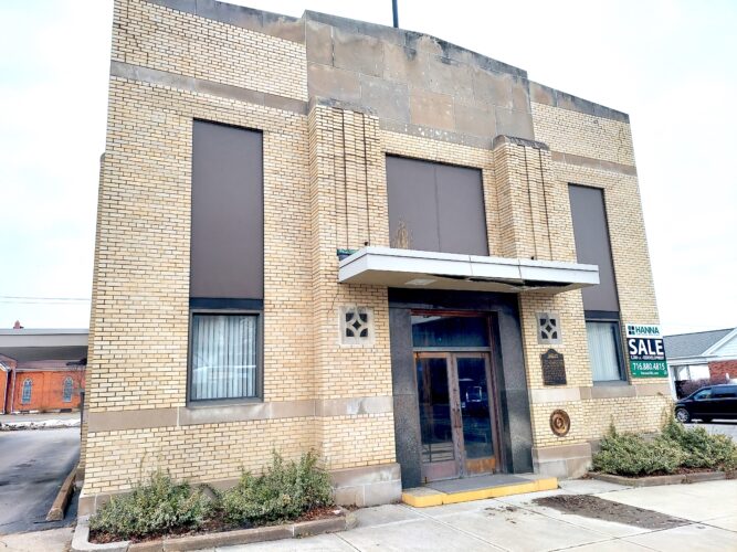 Former Dunkirk Bank May Be Turned Into Mixed-Use Apartments | News, Sports, Jobs - Vimarsana News