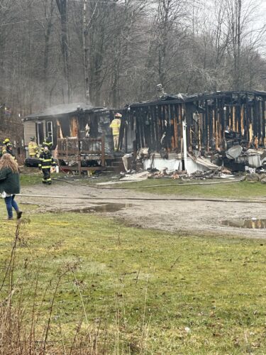 Community Rallies To Aid Family Who Lost Everything In Easter Morning Fire | News, Sports, Jobs - Vimarsana News