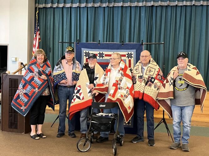 Quilts Of Valor Ceremony Held | News, Sports, Jobs - Vimarsana News