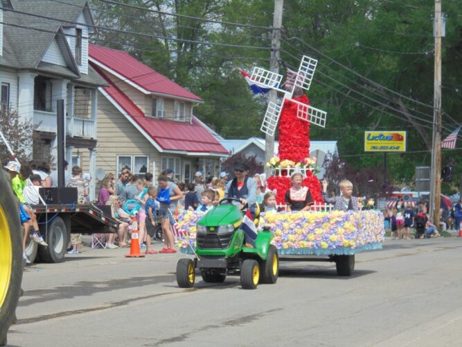 Clymer's Dutch Heritage Takes Center Stage During Tulip Festival | News, Sports, Jobs - Vimarsana News