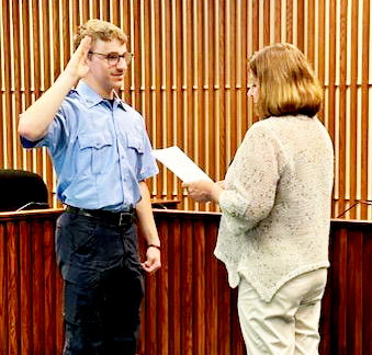 New Salem firefighter sworn in | News, Sports, Jobs - Vimarsana News