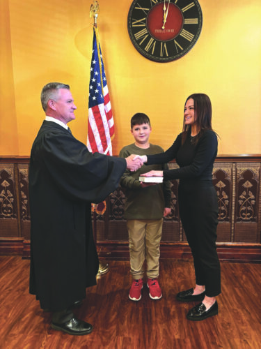 Salem City Council President Sara Baronzzi sowrn-in for new term | News, Sports, Jobs - Vimarsana News