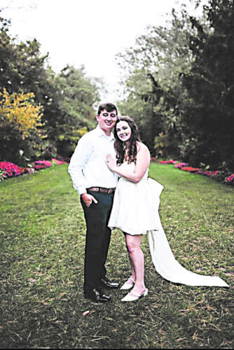 Gentry-Dickson Engagement | News, Sports, Jobs - Vimarsana News