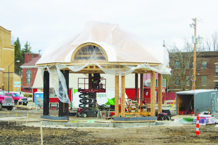 Work continues on the Lincoln Plaza Project | News, Sports, Jobs - Vimarsana News