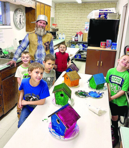 Johnny Appleseed speaks to Farm Fresh 4-H Club | News, Sports, Jobs - Vimarsana News